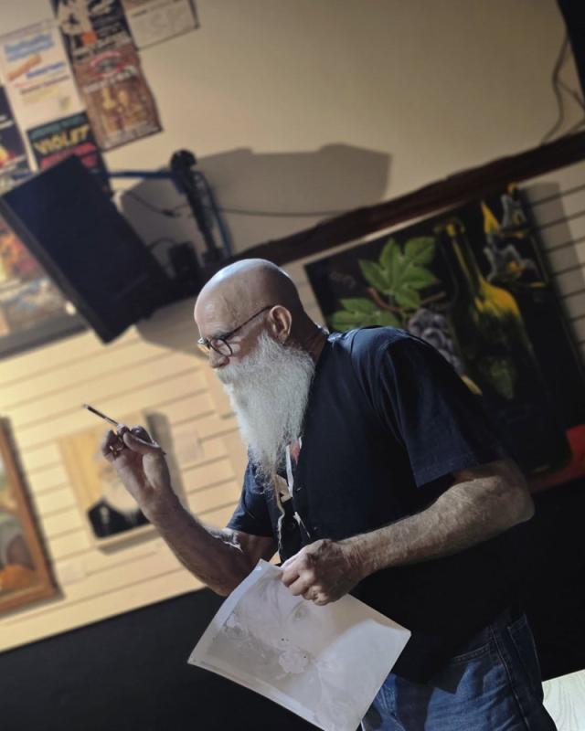 Banshees Bar presents Live Portrait Painting